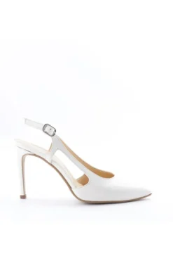 Armando olivieri Chanel Olga Beige