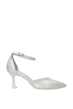 Armando olivieri Scarpa sposa Leonora Bianco