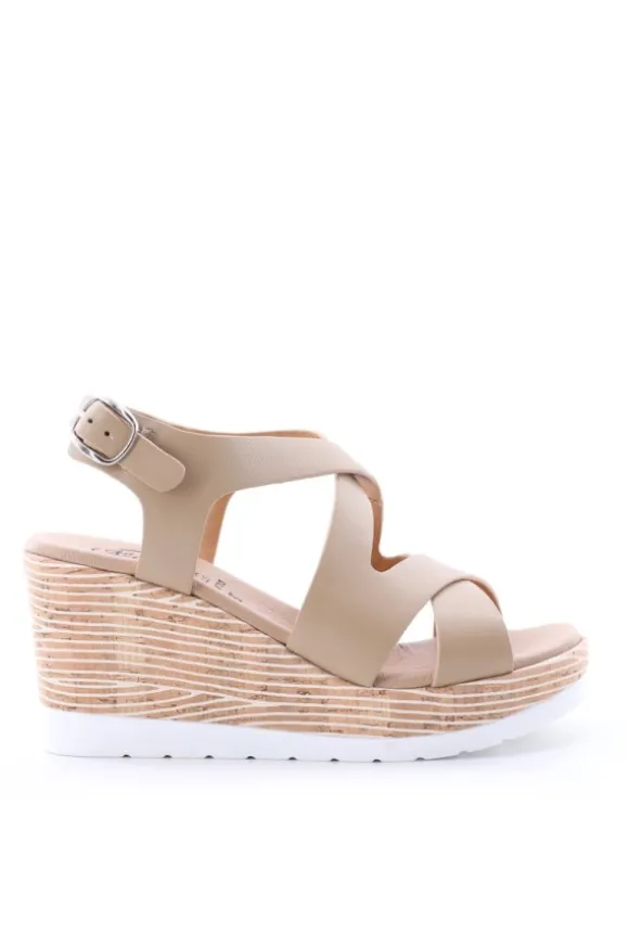 Kiss e shock Sandalo zeppa 51231 Beige