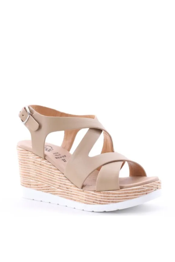 Kiss e shock Sandalo zeppa 51231 Beige