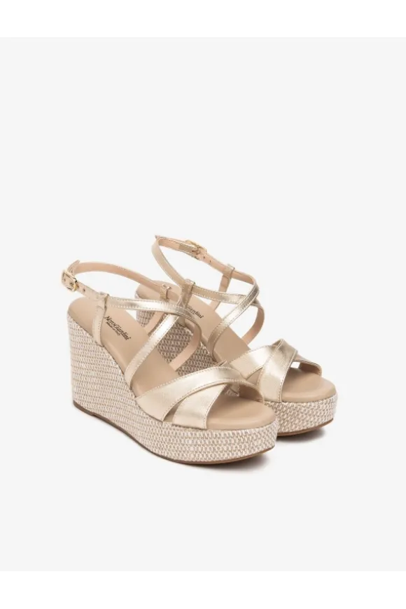 NeroGiardini Sandalo zeppa 13571d Sand