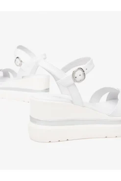 NeroGiardini Sandalo zeppa 13510d Bianco