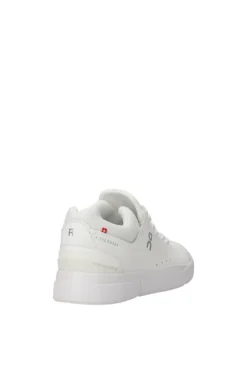 On The roger advan 0642351 White undy